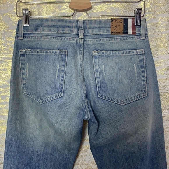 TOMMY Hilfiger Light Blue Wash Distressed Straight Leg Jeans Size 28 - Picture 6 of 16